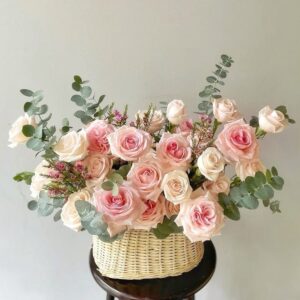 Giỏ hoa tông hồng 3